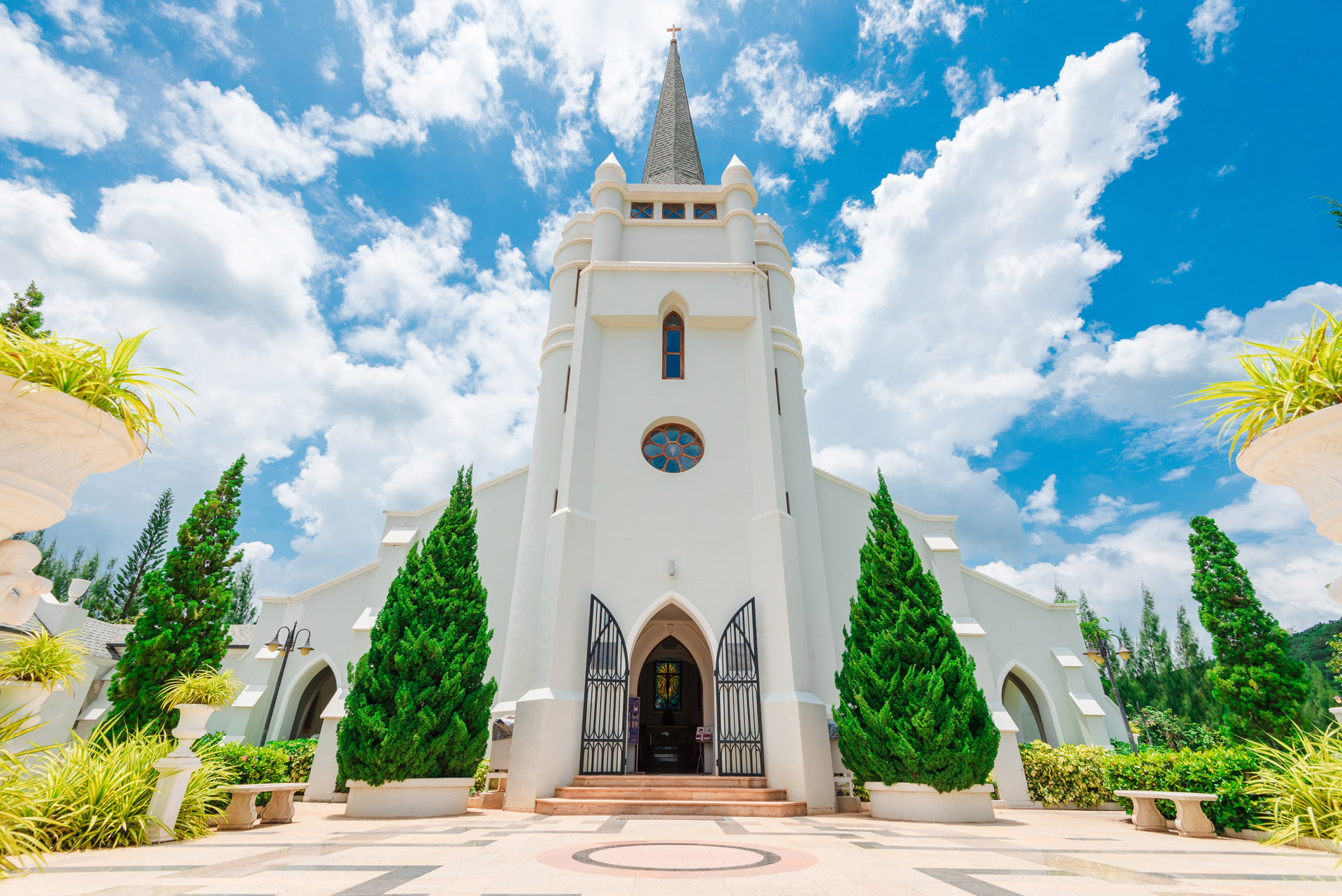 white cathedral in nakhon ratchasima